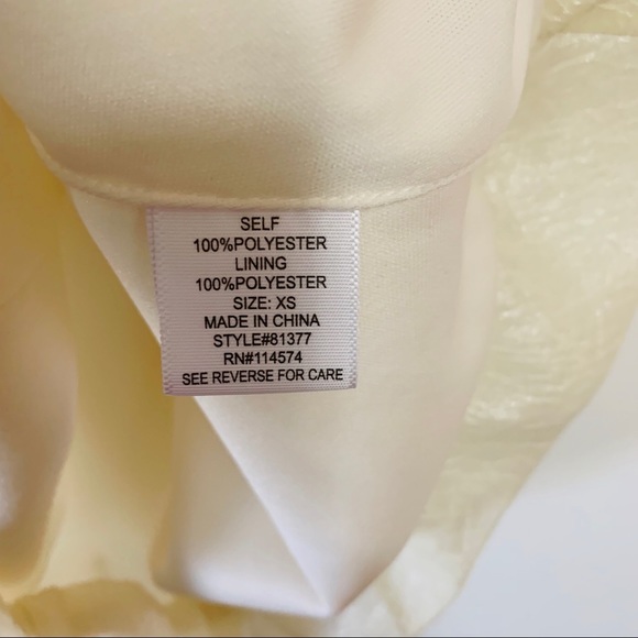 Studio Y Top - Picture 7 of 8